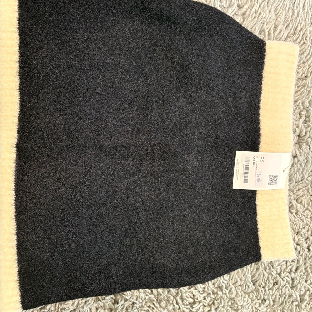 OAK + FORT Black and Cream Skirts